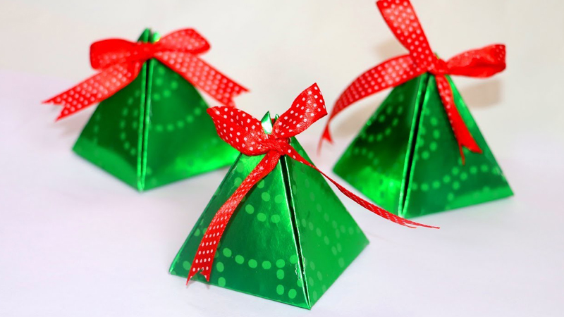 DIY Pyramid Gift Box - Little Crafties